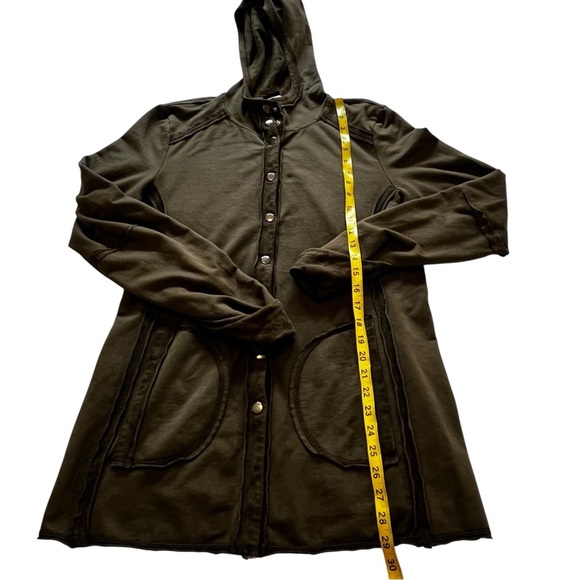 Vintage City Lights Olive Green Hooded Jacket Snap Front pockets Medium
Y2K - Picture 12 of 14